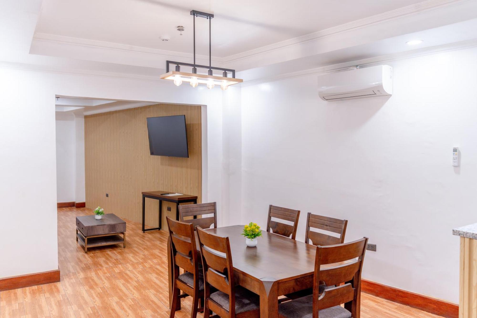 Santiago Cove Hotel And Restaurant מראה חיצוני תמונה