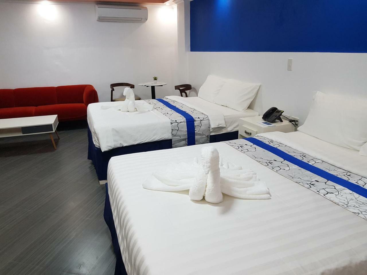 Santiago Cove Hotel And Restaurant מראה חיצוני תמונה